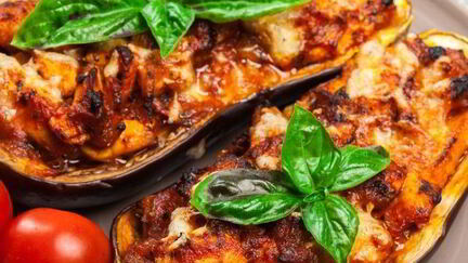 Рецепт Баклажановых лодочек с фаршем