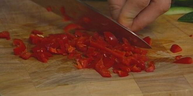 Рецепт брускетты из цукини со шпинатом