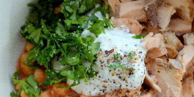 Рецепт брускетты с горбушей и фасолью