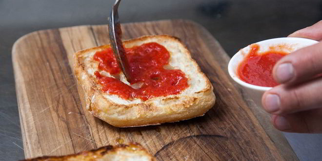 Рецепт брускетты с печеным болгарским перцем