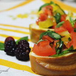 Рецепт Брускетты с томатами