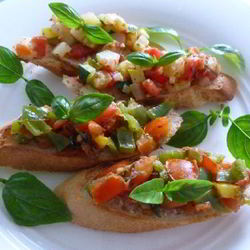 Рецепт Брускетты с цуккини и болгарским перцем