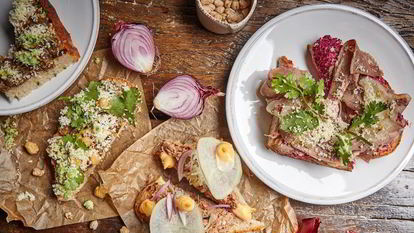 Рецепт Брускетты с тунцом