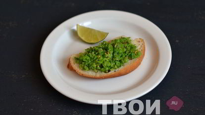 Рецепт Брускетты с зеленым горошком