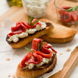 Рецепт Брускетты со сладким перцем