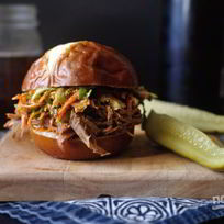 Рецепт Бургера со свининой и капустой