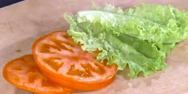 Рецепт бургеров с котлетками из семги и каперсов