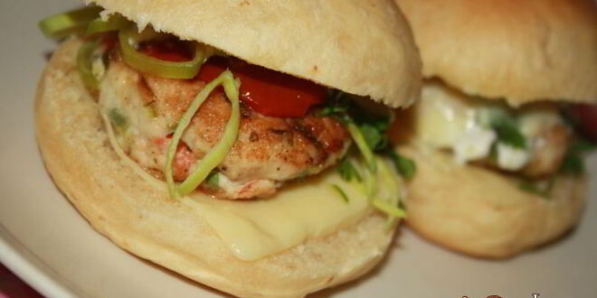 Рецепт домашних чикенбургеров