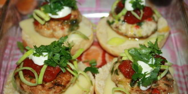 Рецепт домашних чикенбургеров