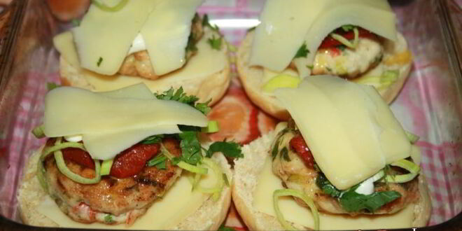 Рецепт домашних чикенбургеров