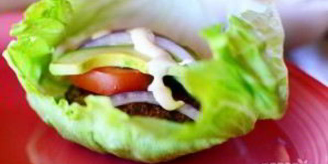 Рецепт гамбургера на салатных листьях