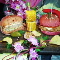 Рецепт Розового бургера с нежнейшей котлетой