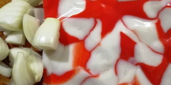 Рецепт розового бургера с нежнейшей котлетой