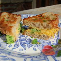 Рецепт Бутерброда с брокколи и сыром