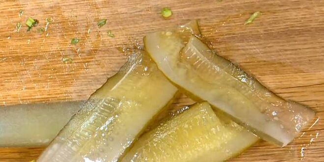 Рецепт бутерброда с ветчиной, квашеной капустой, яблоками и сыром