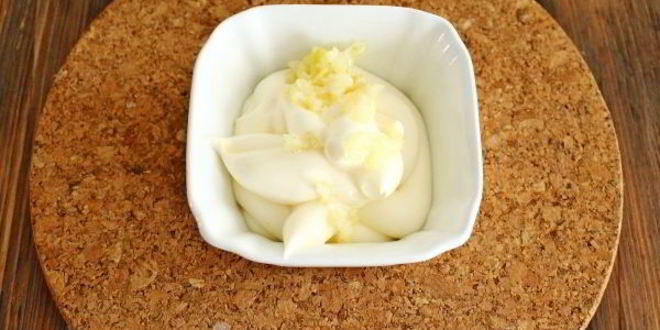 Рецепт бутербродов горячих со шпротами