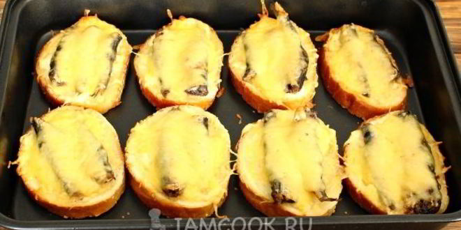 Рецепт бутербродов горячих со шпротами