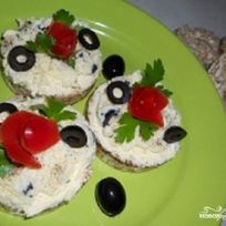 Бутерброды с домашним сыром