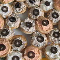 Бутерброды с икрой мойвы