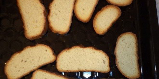 Рецепт горячих бутербродов с грибами и сладким перцем