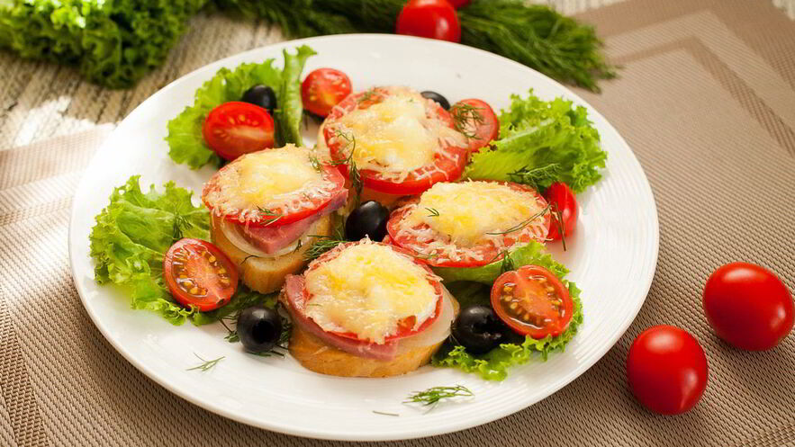 Рецепт горячих бутербродов в микроволновке