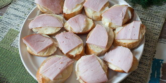 Рецепт горячих бутербродов в микроволновке