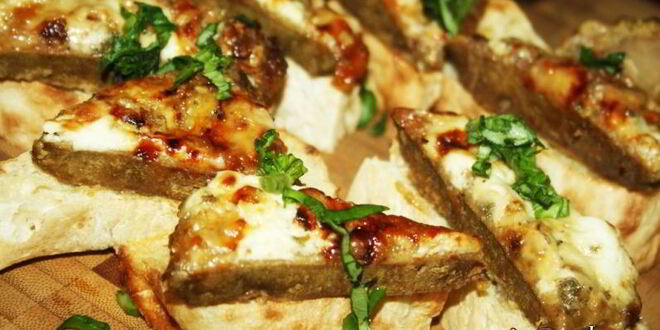 Рецепт пикантных бутербродов с говяжьей печенью