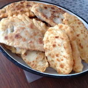 Рецепт Быстрых чебуреков из телятины