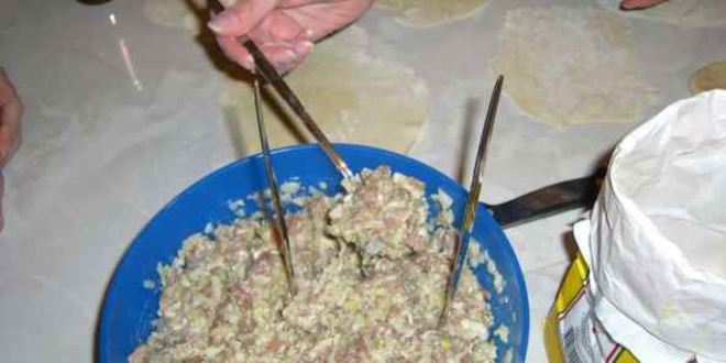 Рецепт чебуреков домашних