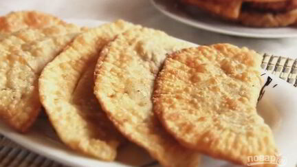 Рецепт Чебуреков постных с грибами и гречкой