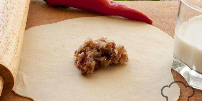 Рецепт чебуреков с бараниной