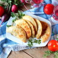 Рецепт Чебуреков с грибами и сыром