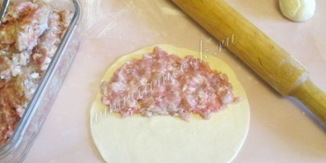 Рецепт чебуреков в мультиварке