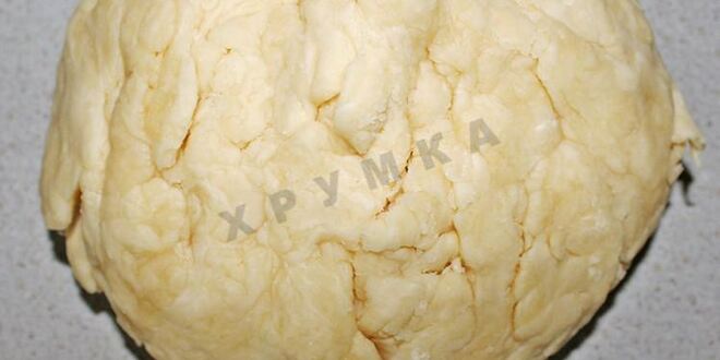 Рецепт крымских чебуреков из слоеного теста