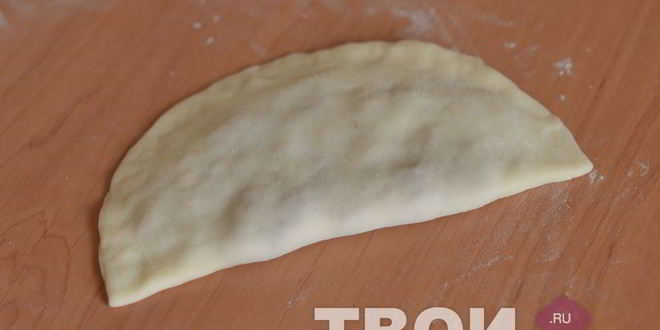 Рецепт крымских чебуреков