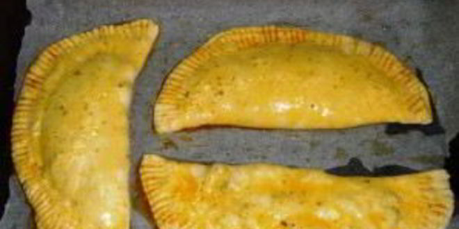 Рецепт печеных чебуреков в духовке