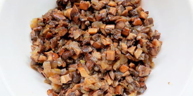 Рецепт постных чебуреков с картофелем и грибами