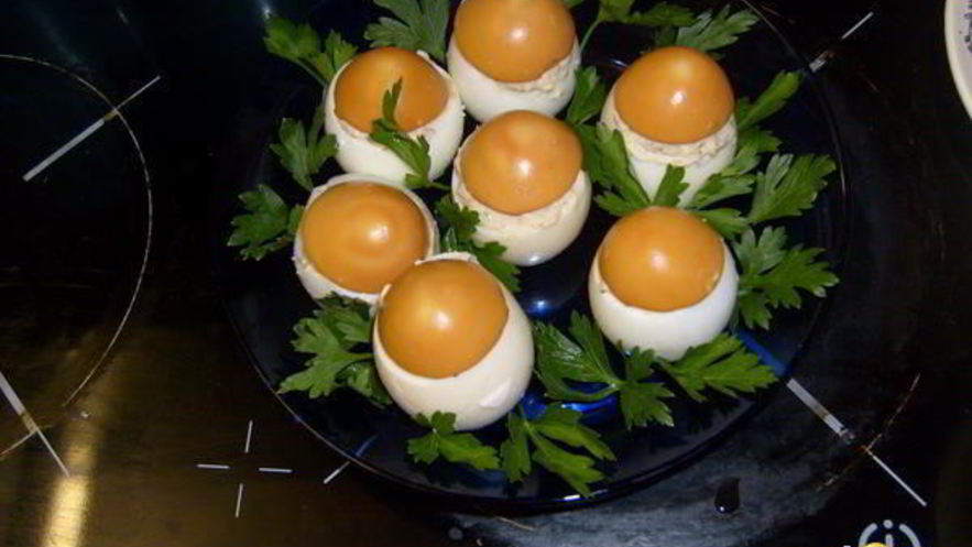 Рецепт фаршированных яиц грибочки