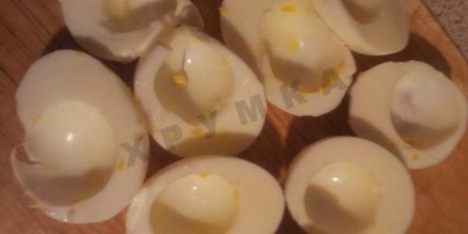 Рецепт фаршированных яиц с килькой