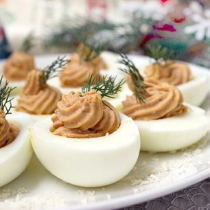 Рецепт Фаршированных яиц с паштетом из индейки