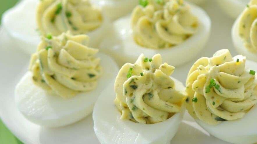 Рецепт фаршированных яиц с тархуном