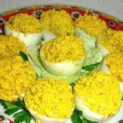 Рецепт Яиц фаршированных паштетом со сметаной и орехами