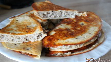 Рецепт Горячей закуски из тортильи с мясом и рисом