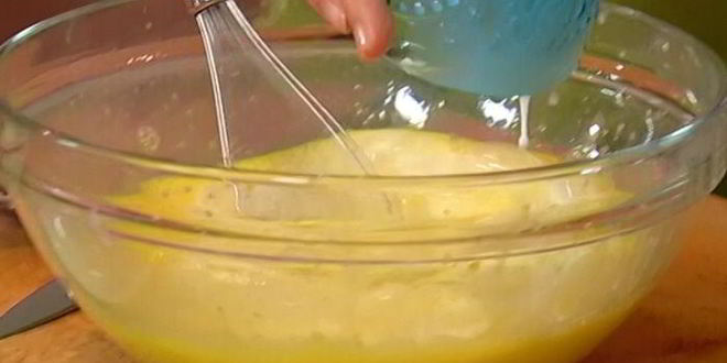 Рецепт французских гренков с сушеной вишней и курагой