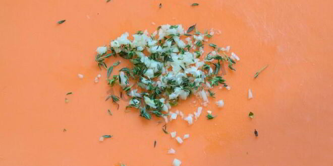 Рецепт гренков из белого хлеба на сковороде