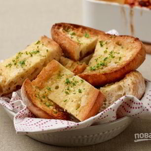 Рецепт Гренков из белого хлеба с чесноком