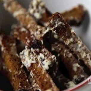 Рецепт Гренков из черного хлеба с сыром на сковороде