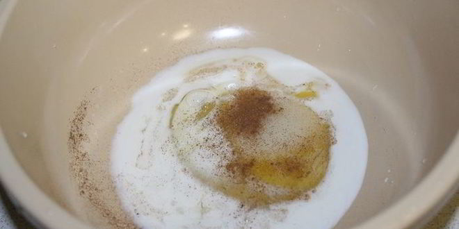 Рецепт гренков на завтрак с яблоками и корицей