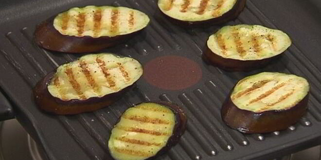 Рецепт гренков с баклажанами и моцареллой