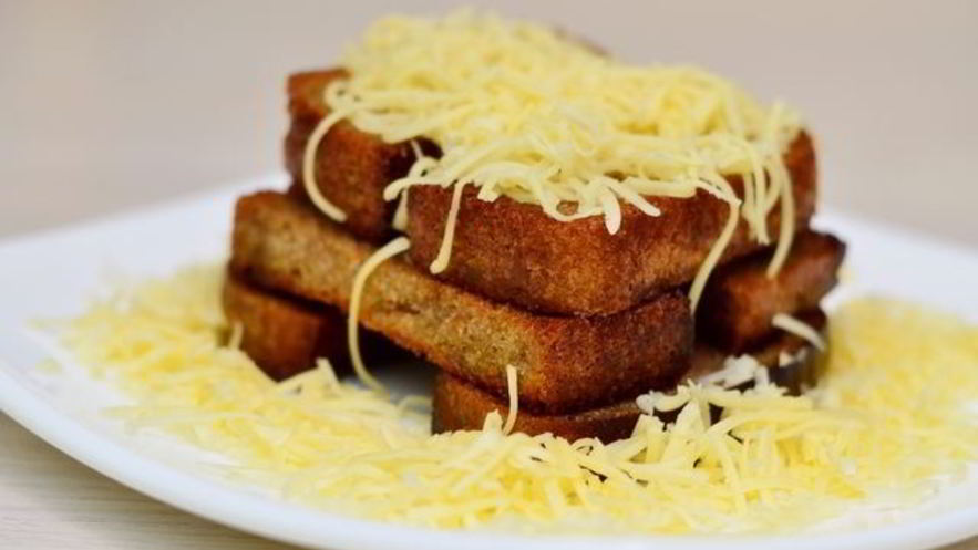 Рецепт гренков с чесноком и сыром